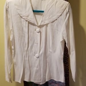 Sarah Taylor Cream Top  back panel  bow Size S  B0
